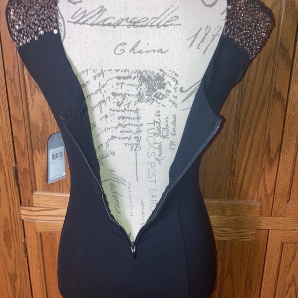 Guess dress - Picture 9 of 11